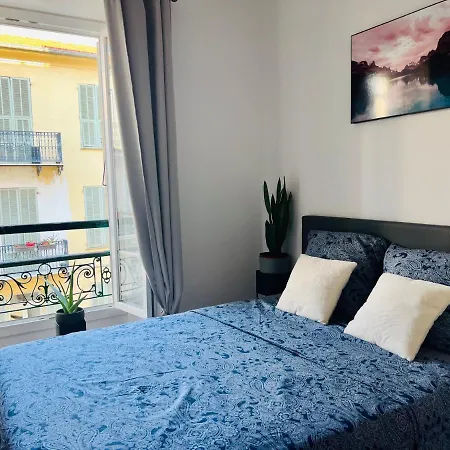 - 100m Plage- Negresco - Ideal Couple Apartman *